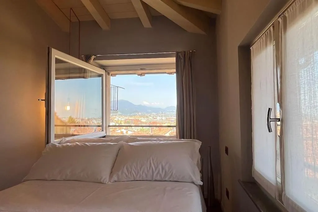 Casa Contessa Nel Cuore Di Un Borgo Antico Bergamo